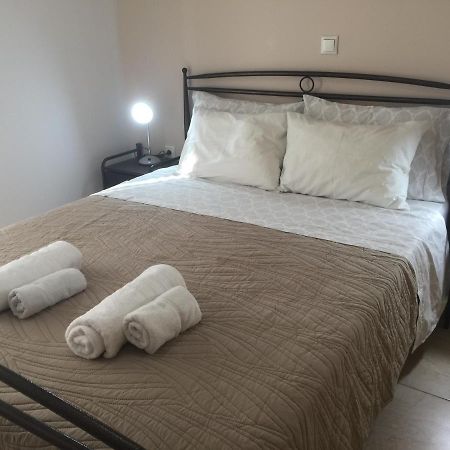 Open Concept 1 Bedroom Apartment Nafplio Exterior photo